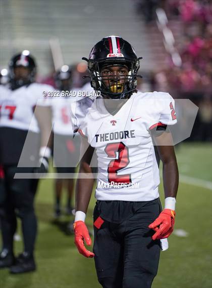 Thumbnail 3 in Theodore @ McGill-Toolen photogallery.