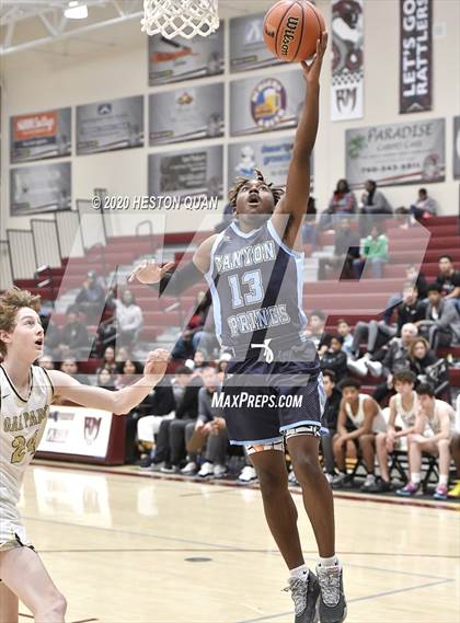 Thumbnail 2 in Oak Park vs. Canyon Springs (Rancho Mirage Holiday Invitational) photogallery.