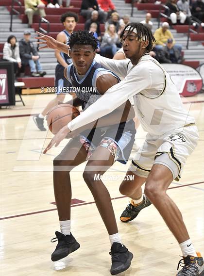 Thumbnail 1 in Oak Park vs. Canyon Springs (Rancho Mirage Holiday Invitational) photogallery.