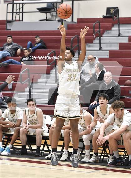 Thumbnail 3 in Oak Park vs. Canyon Springs (Rancho Mirage Holiday Invitational) photogallery.
