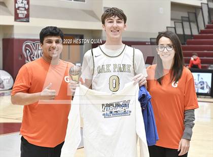 Thumbnail 2 in Oak Park vs. Canyon Springs (Rancho Mirage Holiday Invitational) photogallery.