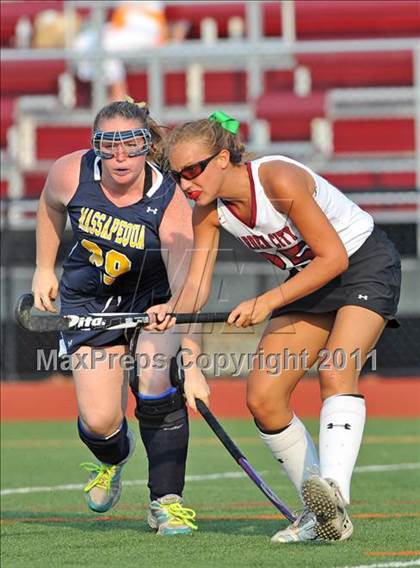 Thumbnail 3 in Massapequa @ Garden City photogallery.
