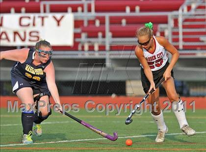 Thumbnail 3 in Massapequa @ Garden City photogallery.