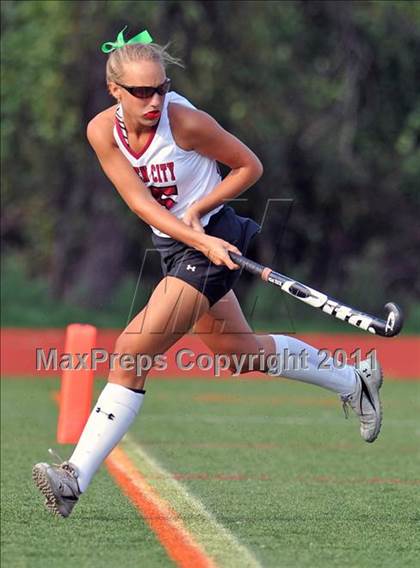 Thumbnail 2 in Massapequa @ Garden City photogallery.