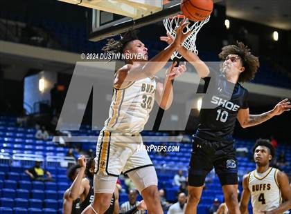 Thumbnail 3 in Shoemaker vs. Fort Bend Marshall (UIL Basketball 5A Region III Semifinal) photogallery.