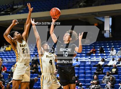 Thumbnail 3 in Shoemaker vs. Fort Bend Marshall (UIL Basketball 5A Region III Semifinal) photogallery.