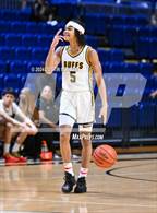 Photo from the gallery "Shoemaker vs. Fort Bend Marshall (UIL Basketball 5A Region III Semifinal)"