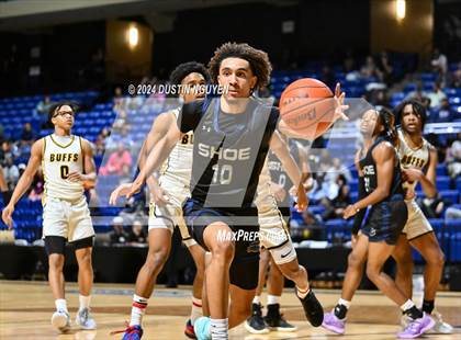 Thumbnail 3 in Shoemaker vs. Fort Bend Marshall (UIL Basketball 5A Region III Semifinal) photogallery.