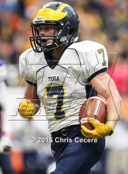 Thumbnail 3 in Ticonderoga vs. Tioga (NYSPHSAA Class D Final) photogallery.