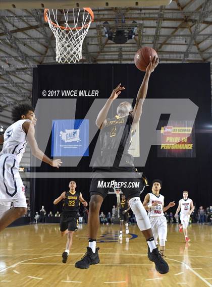 Thumbnail 3 in Lincoln vs. Nathan Hale (WIAA 3A Semifinal Playoff)  photogallery.