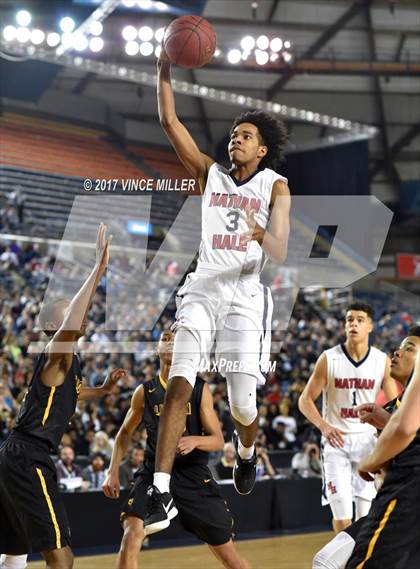 Thumbnail 3 in Lincoln vs. Nathan Hale (WIAA 3A Semifinal Playoff)  photogallery.