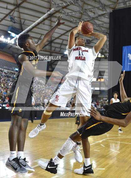 Thumbnail 1 in Lincoln vs. Nathan Hale (WIAA 3A Semifinal Playoff)  photogallery.