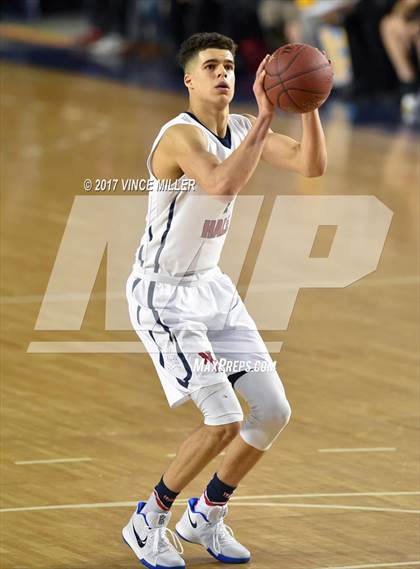Thumbnail 1 in Lincoln vs. Nathan Hale (WIAA 3A Semifinal Playoff)  photogallery.