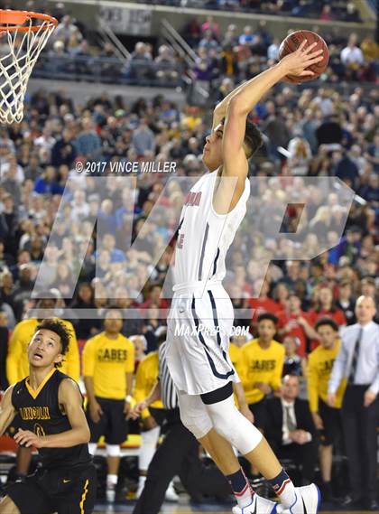 Thumbnail 3 in Lincoln vs. Nathan Hale (WIAA 3A Semifinal Playoff)  photogallery.