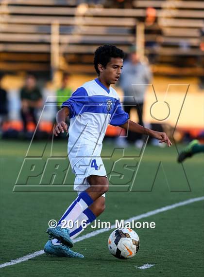 Thumbnail 3 in Moreau Catholic @ Irvington photogallery.