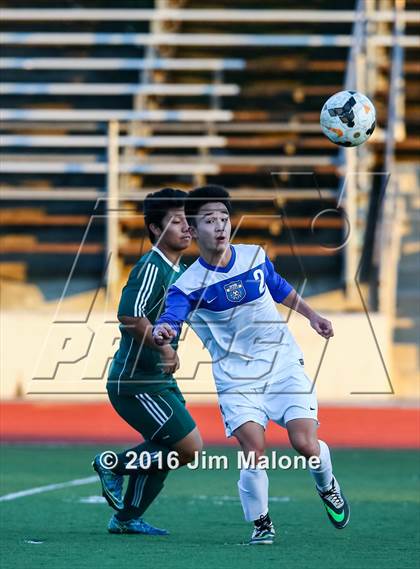 Thumbnail 2 in Moreau Catholic @ Irvington photogallery.