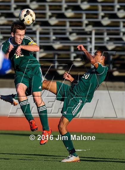 Thumbnail 1 in Moreau Catholic @ Irvington photogallery.