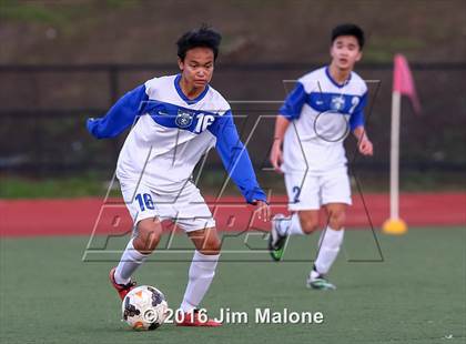 Thumbnail 3 in Moreau Catholic @ Irvington photogallery.