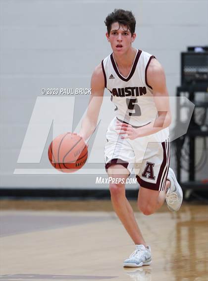 Thumbnail 3 in Austin vs. Del Valle photogallery.
