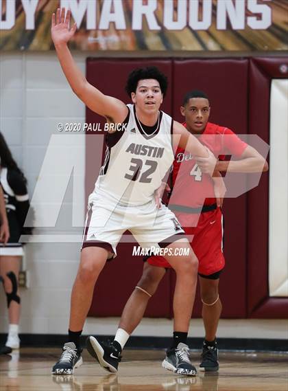 Thumbnail 3 in Austin vs. Del Valle photogallery.