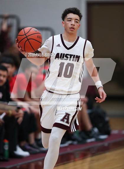 Thumbnail 1 in Austin vs. Del Valle photogallery.