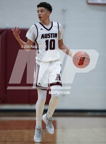 Thumbnail 3 in Austin vs. Del Valle photogallery.