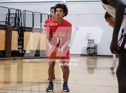 Thumbnail 3 in Austin vs. Del Valle photogallery.