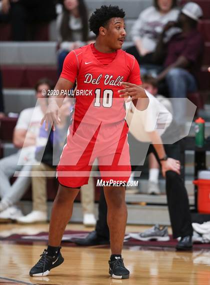 Thumbnail 2 in Austin vs. Del Valle photogallery.