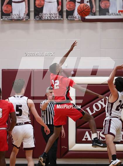 Thumbnail 3 in Austin vs. Del Valle photogallery.