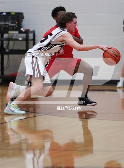 Thumbnail 1 in Austin vs. Del Valle photogallery.