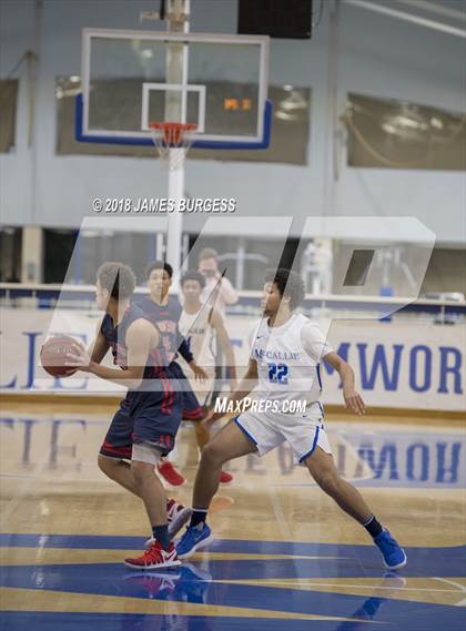 Thumbnail 2 in Brentwood Academy @ McCallie photogallery.