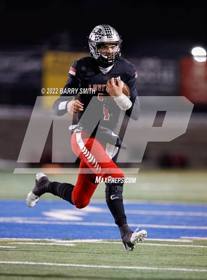 Thumbnail 1 in Loveland vs. Montrose (CHSAA 4A Quarter Finals) photogallery.