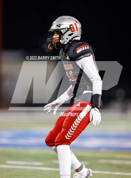 Thumbnail 3 in Loveland vs. Montrose (CHSAA 4A Quarter Finals) photogallery.