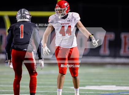 Thumbnail 2 in Loveland vs. Montrose (CHSAA 4A Quarter Finals) photogallery.