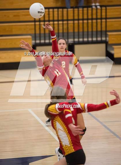 Thumbnail 3 in Coronado vs Legacy (CHSAA 5A Playoff) photogallery.