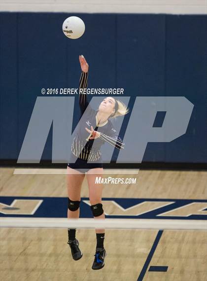 Thumbnail 1 in Coronado vs Legacy (CHSAA 5A Playoff) photogallery.
