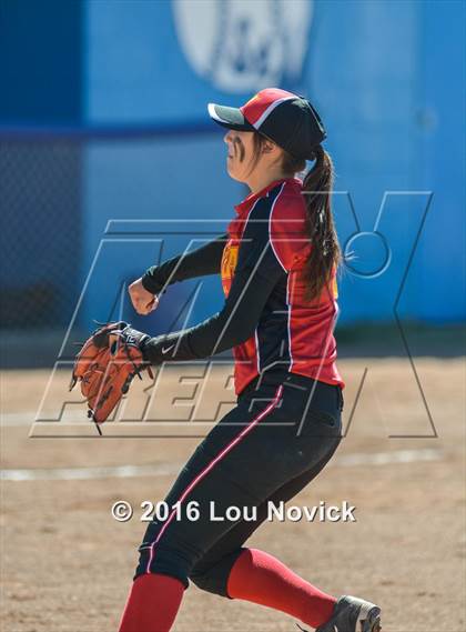 Thumbnail 2 in Robertson @ Espanola Valley (Lady Horsemen Invitational) photogallery.