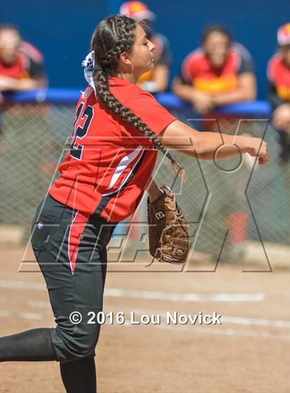 Thumbnail 1 in Robertson @ Espanola Valley (Lady Horsemen Invitational) photogallery.