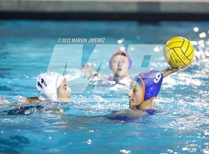 Thumbnail 1 in Westlake vs Camarillo photogallery.