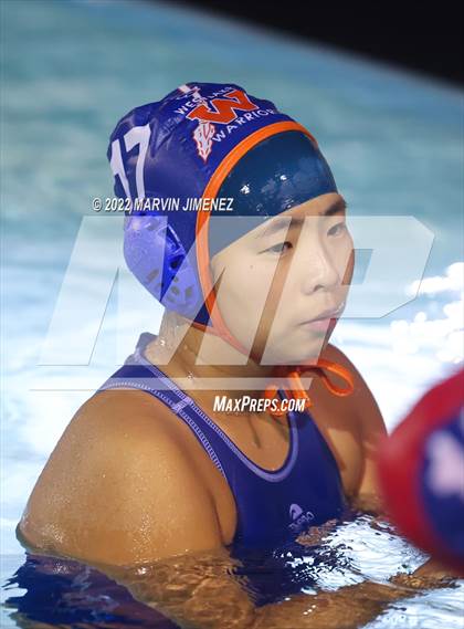 Thumbnail 3 in Westlake vs Camarillo photogallery.