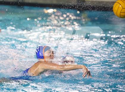 Thumbnail 1 in Westlake vs Camarillo photogallery.