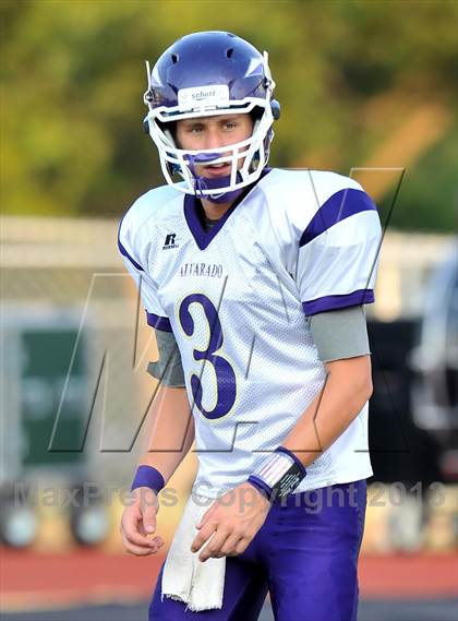 Thumbnail 2 in Alvarado vs Mexia (Dale Hansen Football Classic) photogallery.