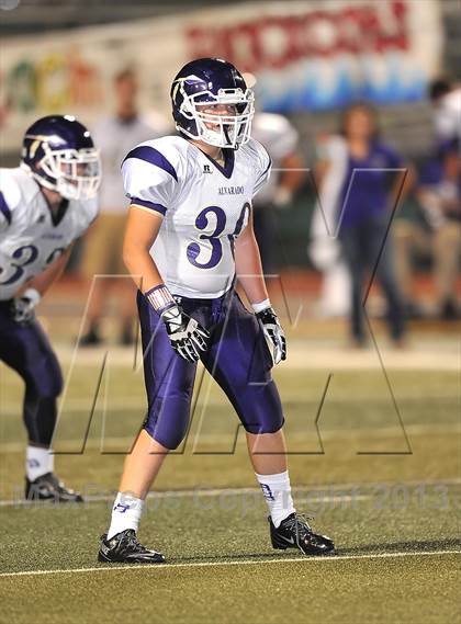Thumbnail 3 in Alvarado vs Mexia (Dale Hansen Football Classic) photogallery.