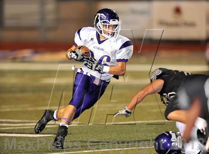 Thumbnail 2 in Alvarado vs Mexia (Dale Hansen Football Classic) photogallery.