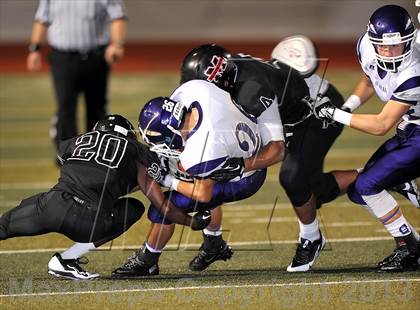 Thumbnail 3 in Alvarado vs Mexia (Dale Hansen Football Classic) photogallery.