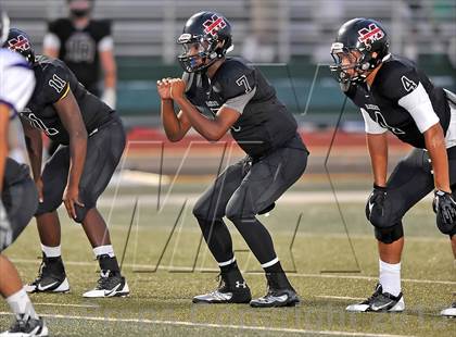 Thumbnail 3 in Alvarado vs Mexia (Dale Hansen Football Classic) photogallery.