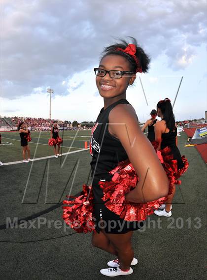 Thumbnail 2 in Alvarado vs Mexia (Dale Hansen Football Classic) photogallery.