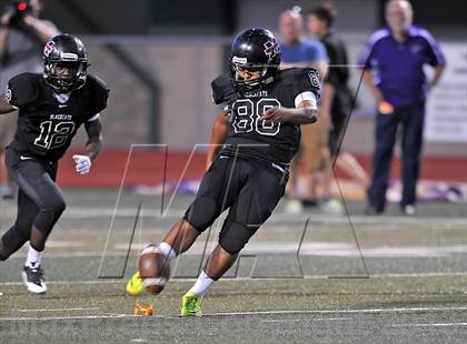 Thumbnail 2 in Alvarado vs Mexia (Dale Hansen Football Classic) photogallery.