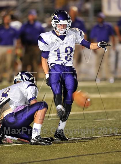 Thumbnail 2 in Alvarado vs Mexia (Dale Hansen Football Classic) photogallery.