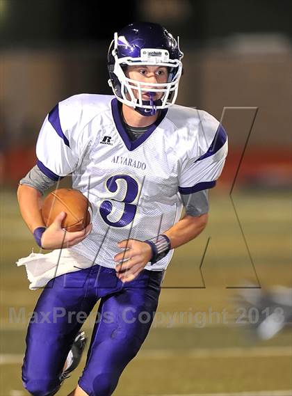 Thumbnail 1 in Alvarado vs Mexia (Dale Hansen Football Classic) photogallery.